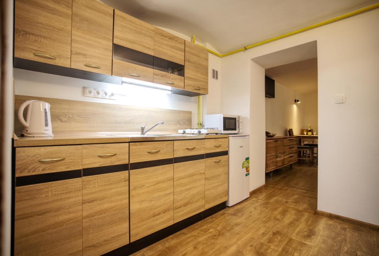 شقة Apartmanek Mezi Kopci ياخيموف المظهر الخارجي الصورة